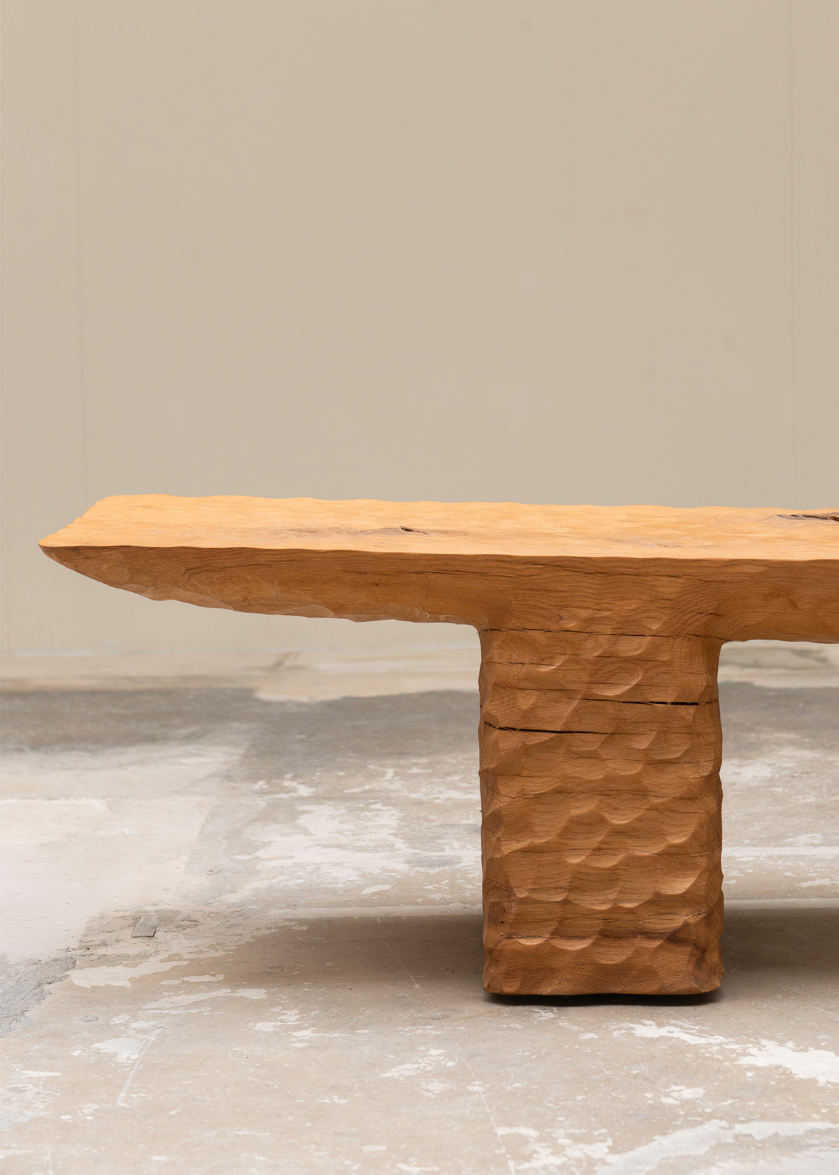 Chipped Bench – Natural