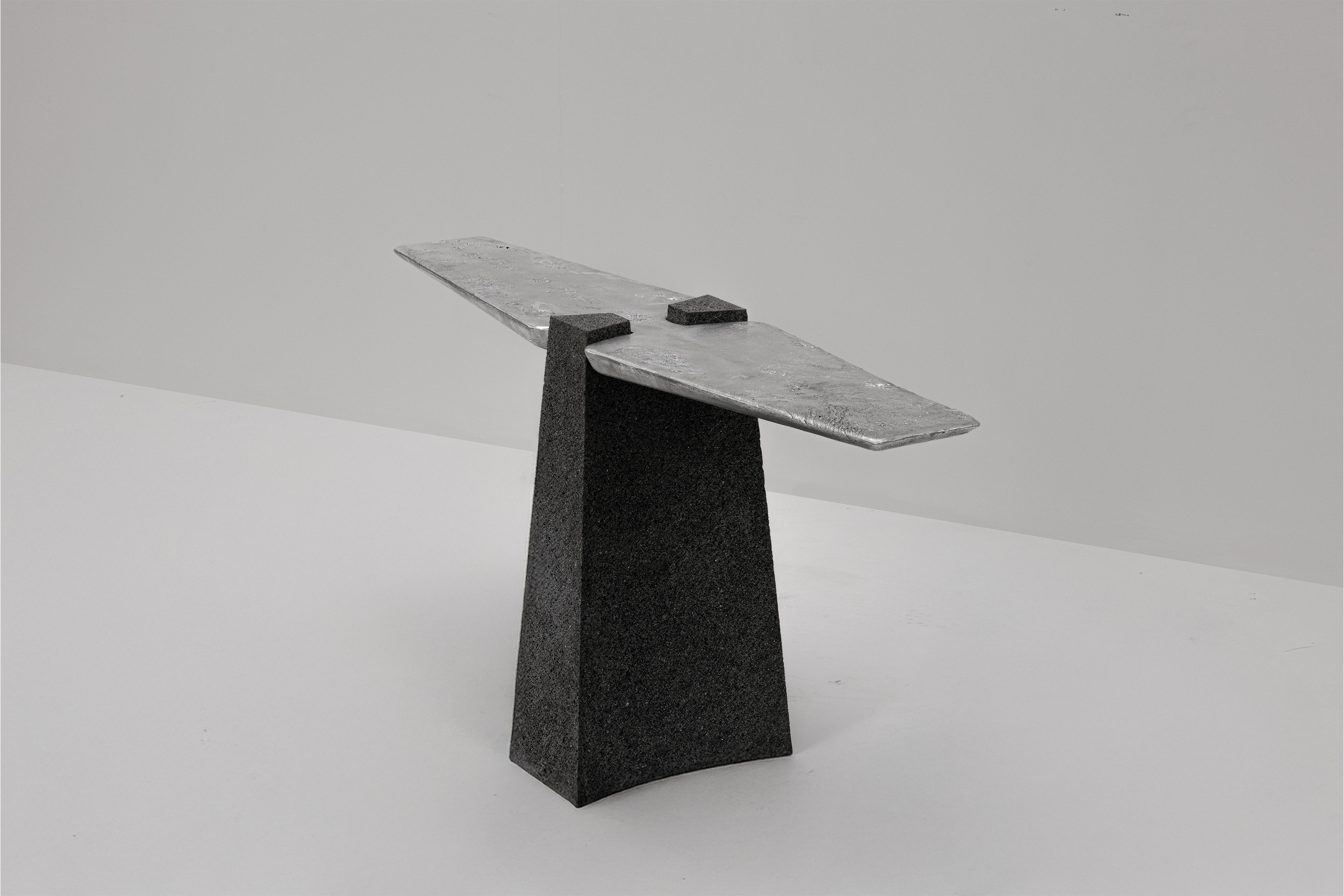 EXHUMA CONSOLE