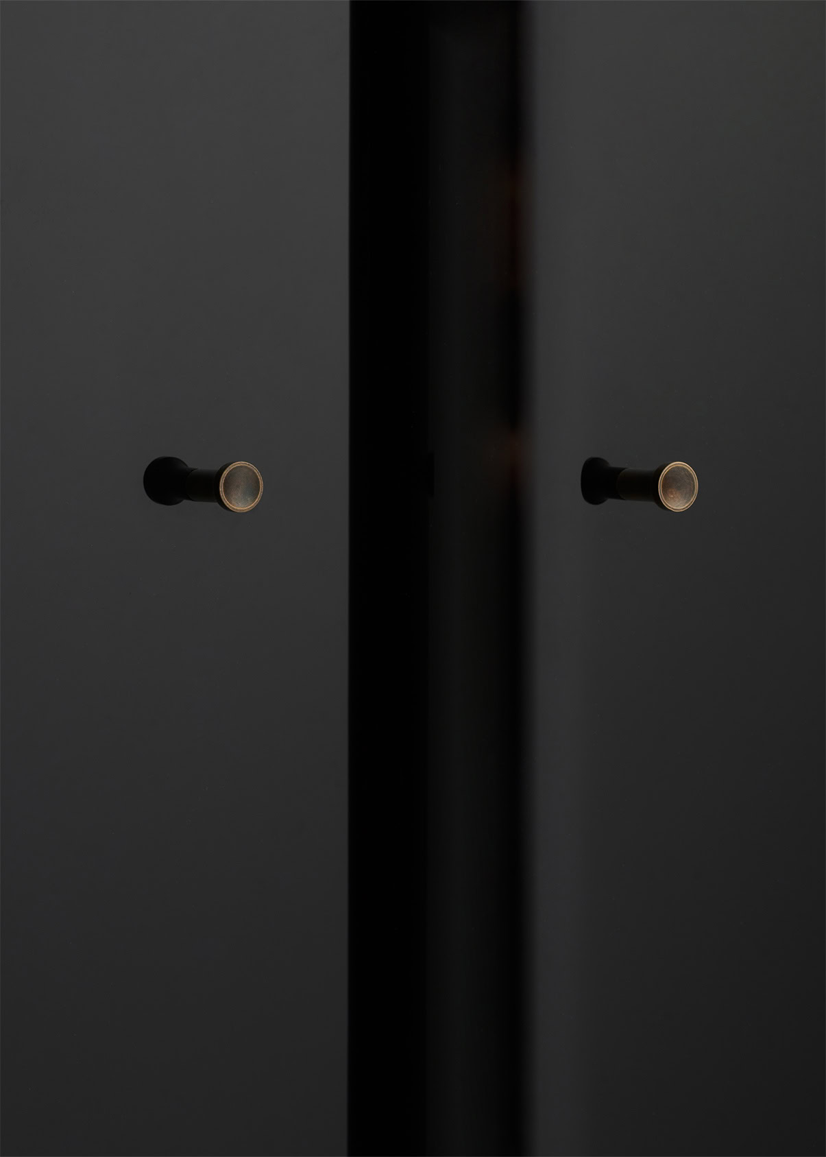 Kami Cabinet