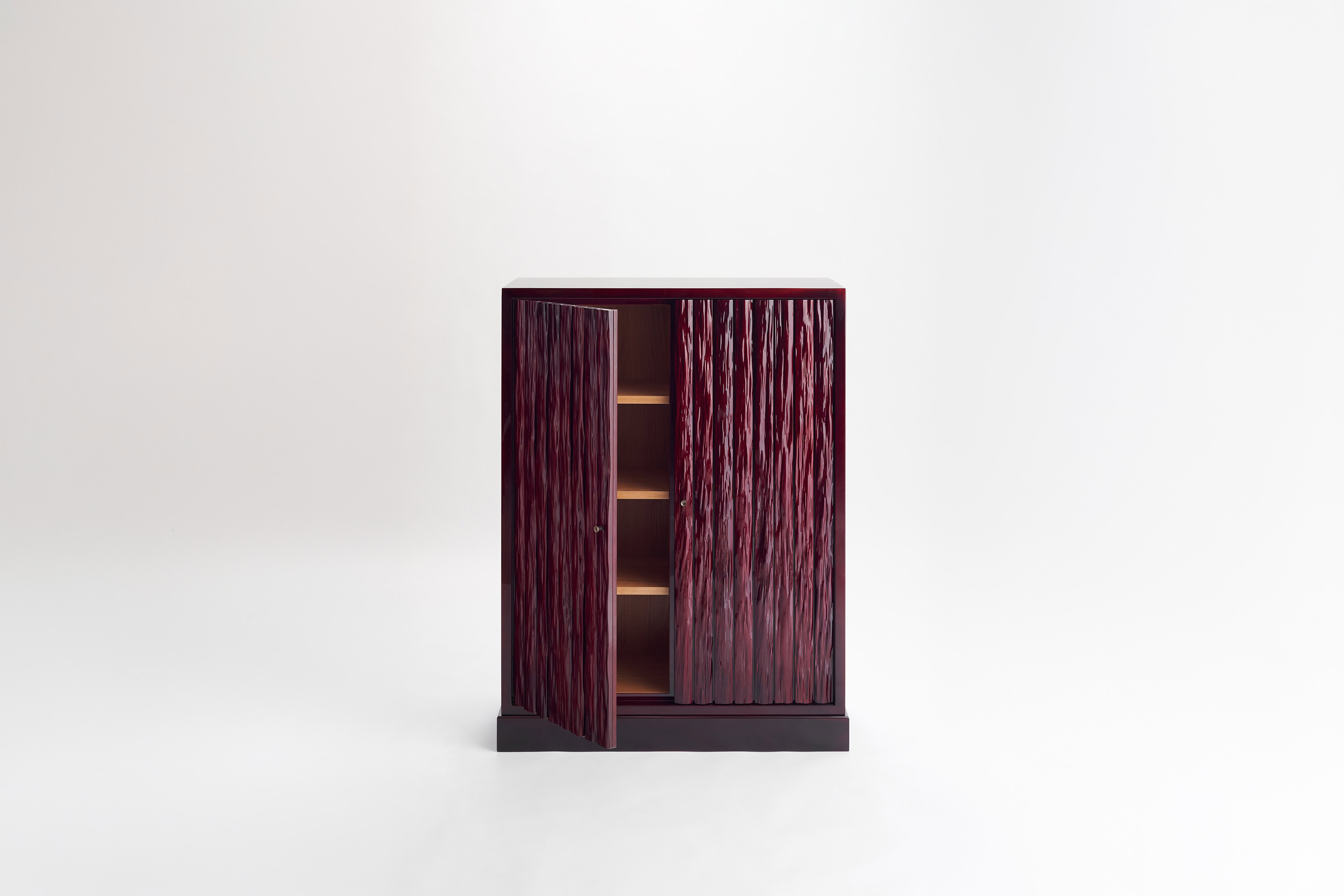 Kami Kitayama Cabinet